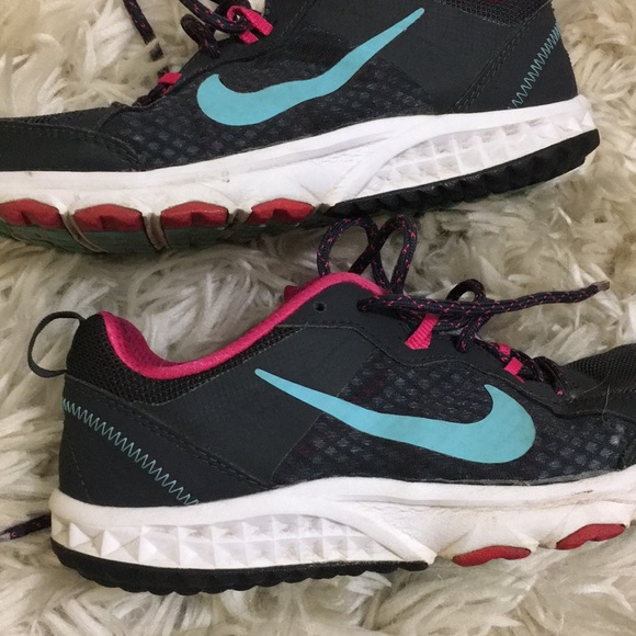 Nike Wild Trail Running Sneakers - Picture 2 of 6